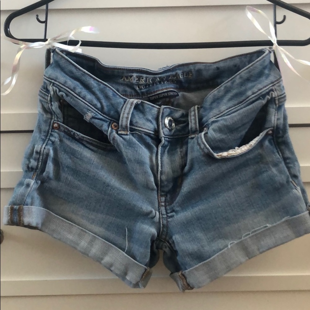 American eagle shortsPRICE DROP